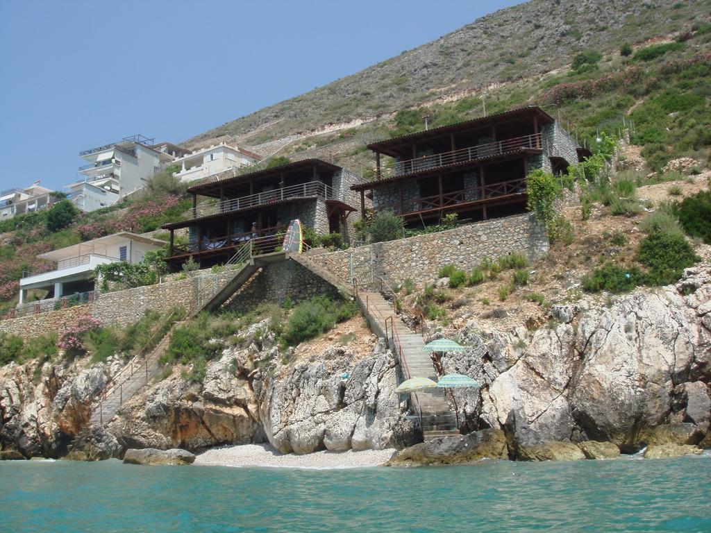 Seaside Duplex Stone Villa Кєпаро Екстер'єр фото